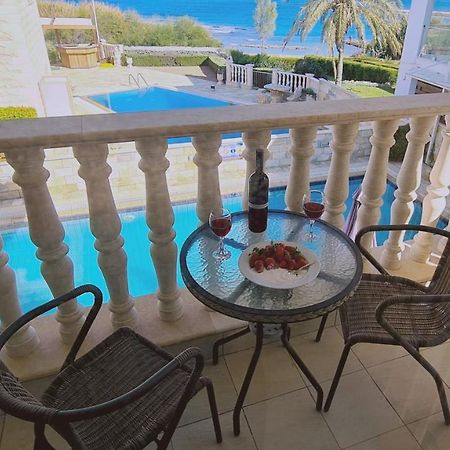 Stay Ocean View Villa Паралимни Екстериор снимка