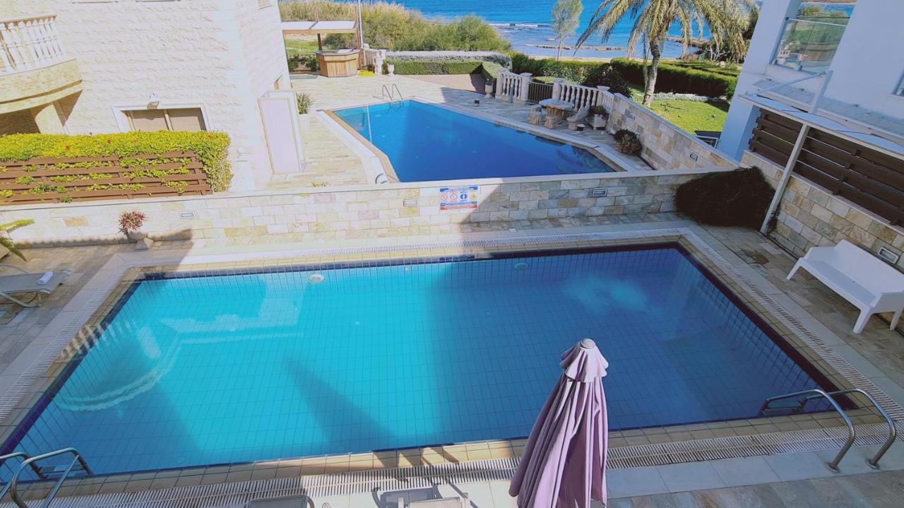 Stay Ocean View Villa Паралимни Екстериор снимка