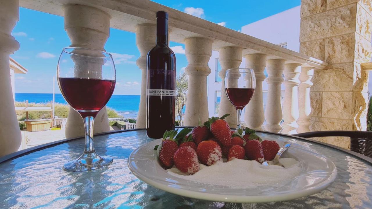 Stay Ocean View Villa Паралимни Екстериор снимка