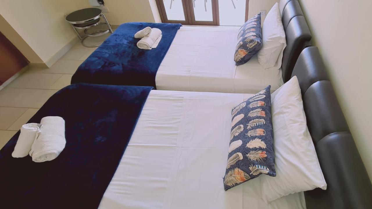 Stay Ocean View Villa Паралимни Екстериор снимка