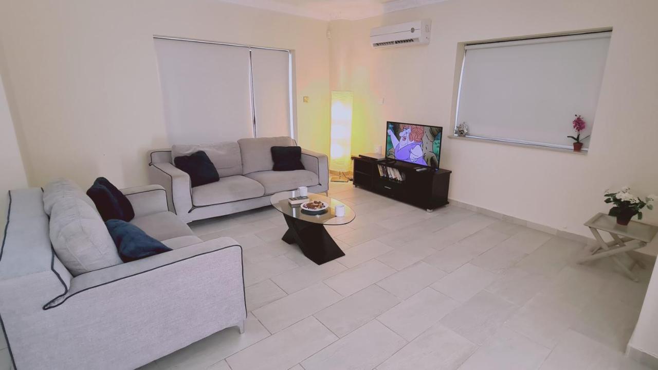 Stay Ocean View Villa Паралимни Екстериор снимка