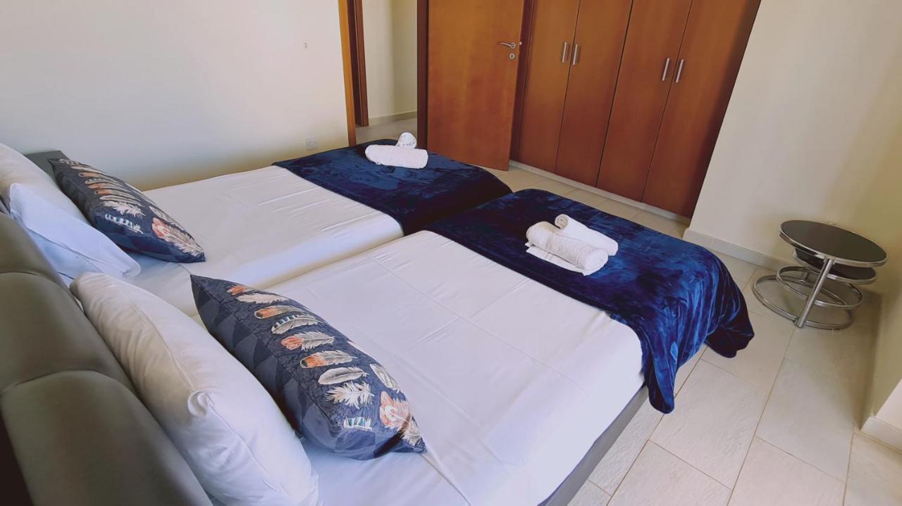 Stay Ocean View Villa Паралимни Екстериор снимка